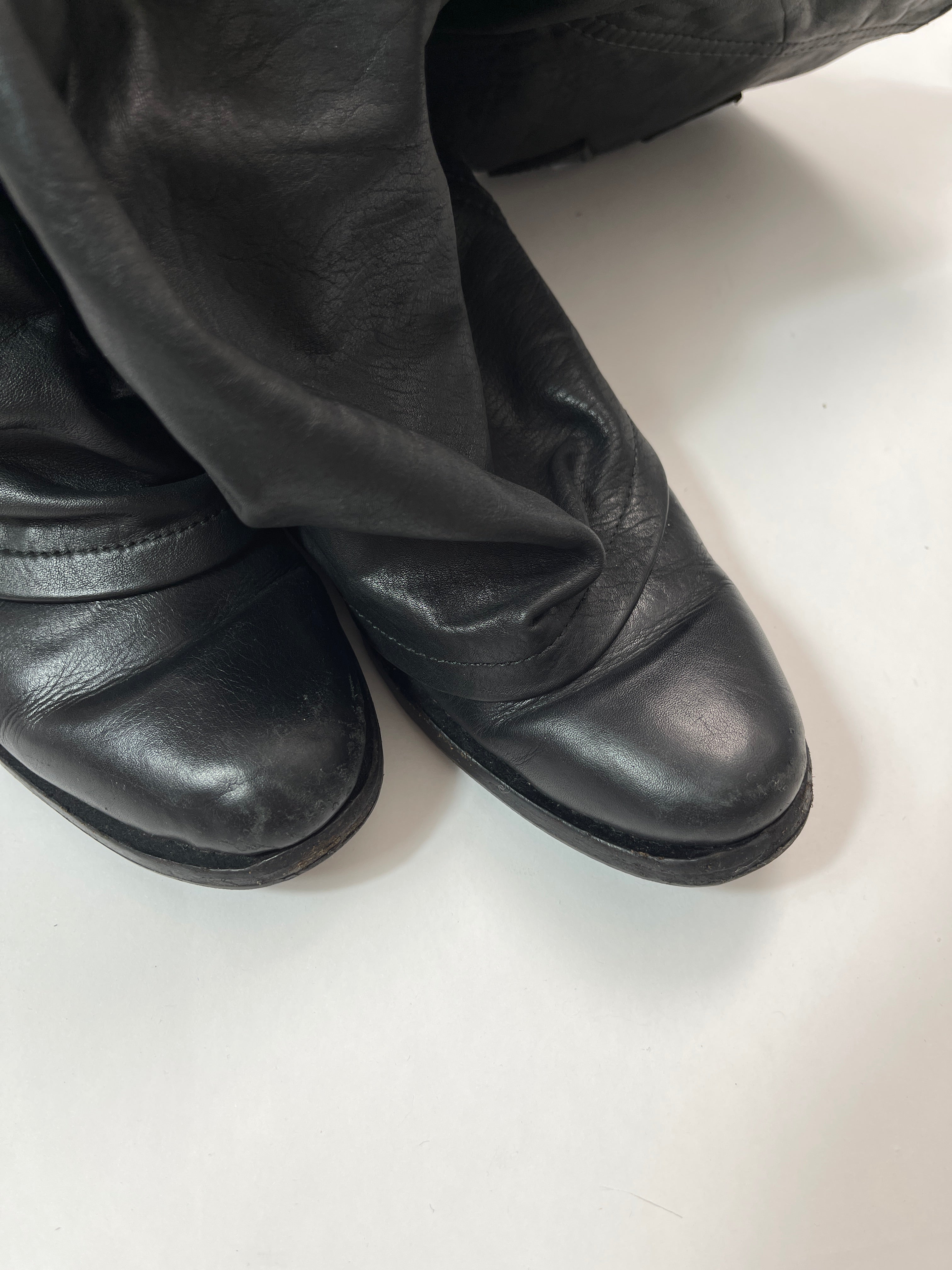 Zucca Genuine Leather Triple Belts Slouch Boots in Black Size S