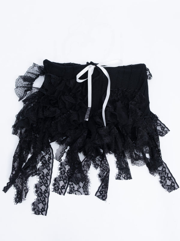 DECONSTRUCTED LACE SHORTS | YAMIMIAOGOU