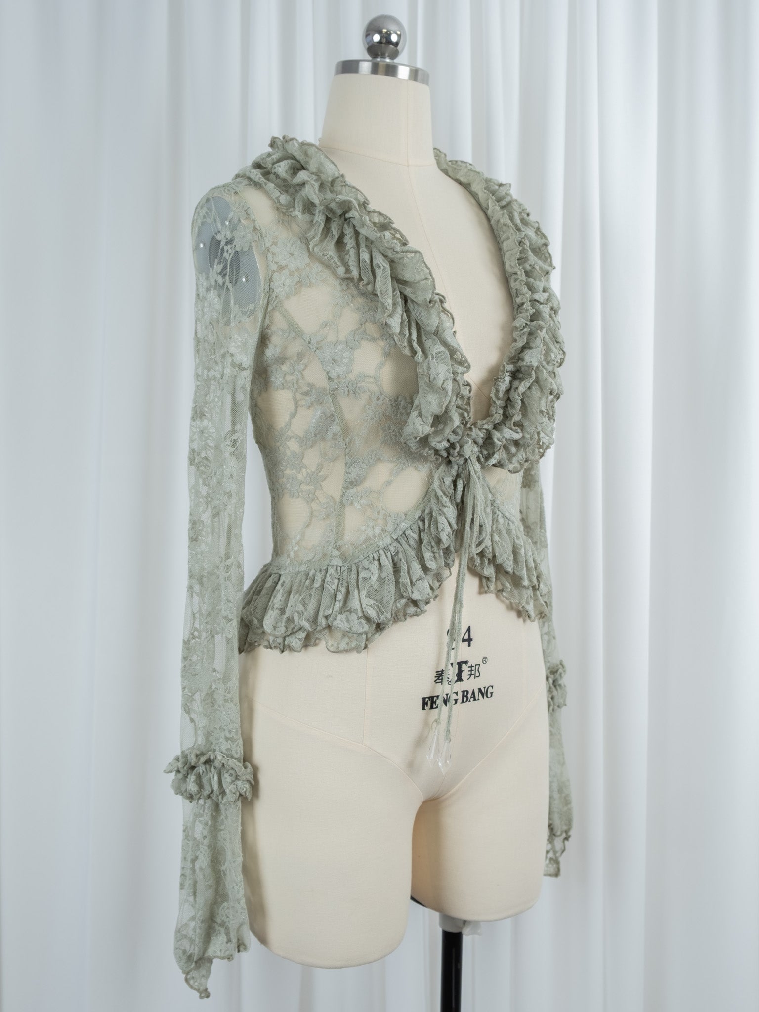OZZ JAPAN LACE GREEN LACE BACK DIAMOND TIE FRONT CARDIGAN – Taro's